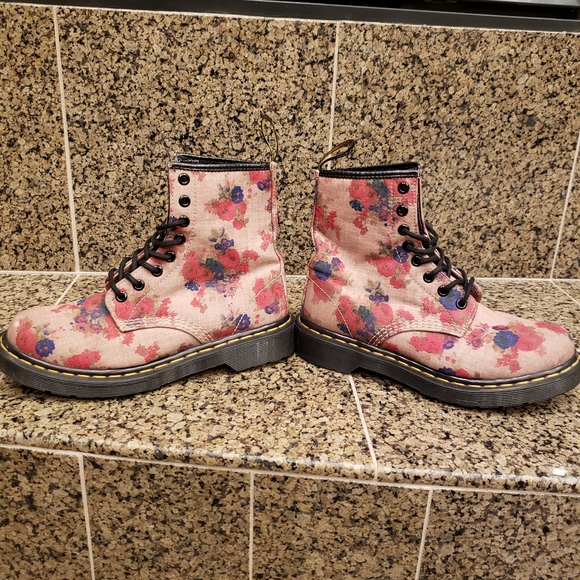Dr. Martens Taupe Vintage Bouquet Castel - Picture 6 of 8
